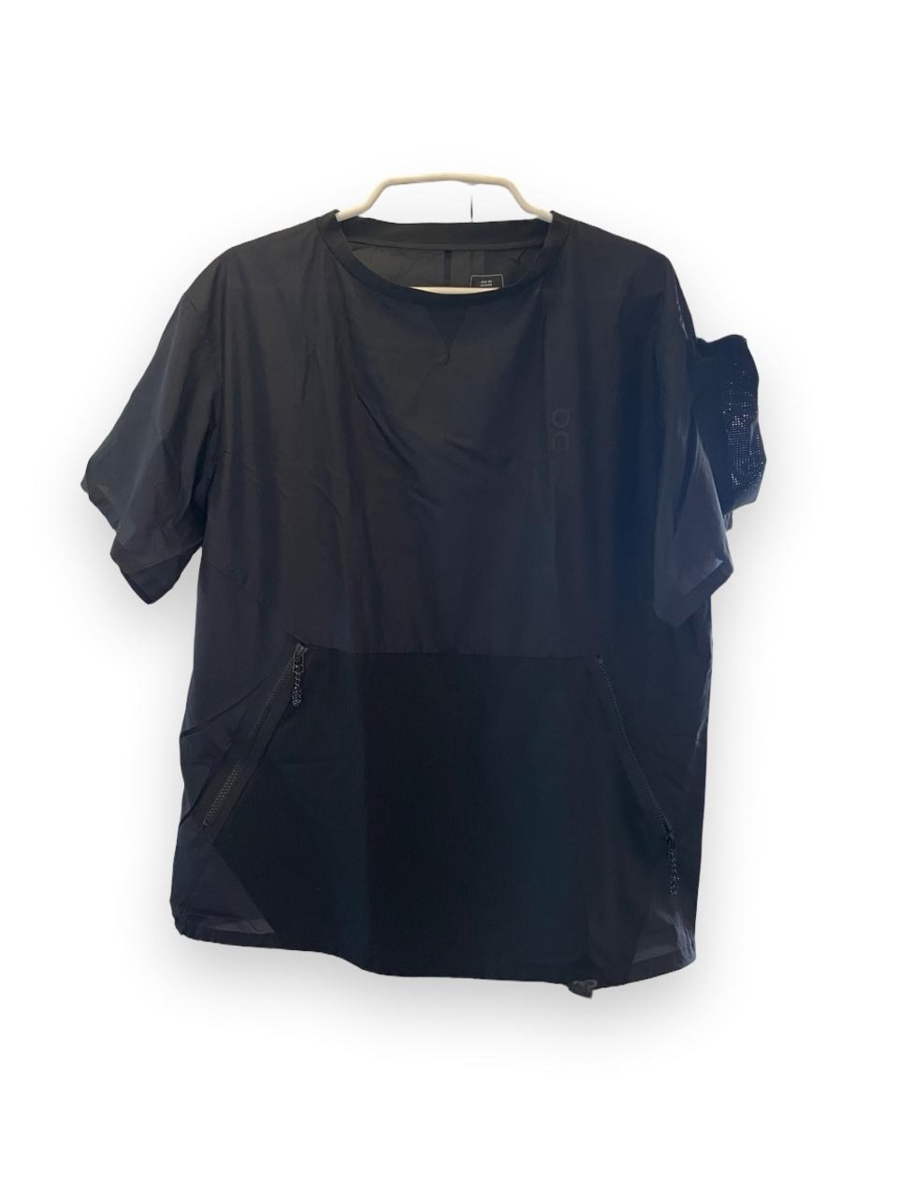On Running Black Short-Sleeve Breaker-T with Zip Pockets